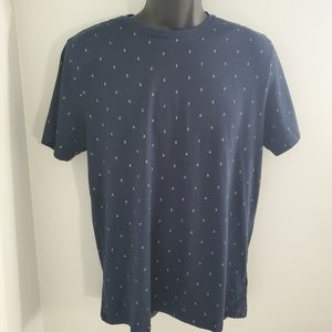 Old Navy Soft Anchor Pattern T-Shirt

Size large